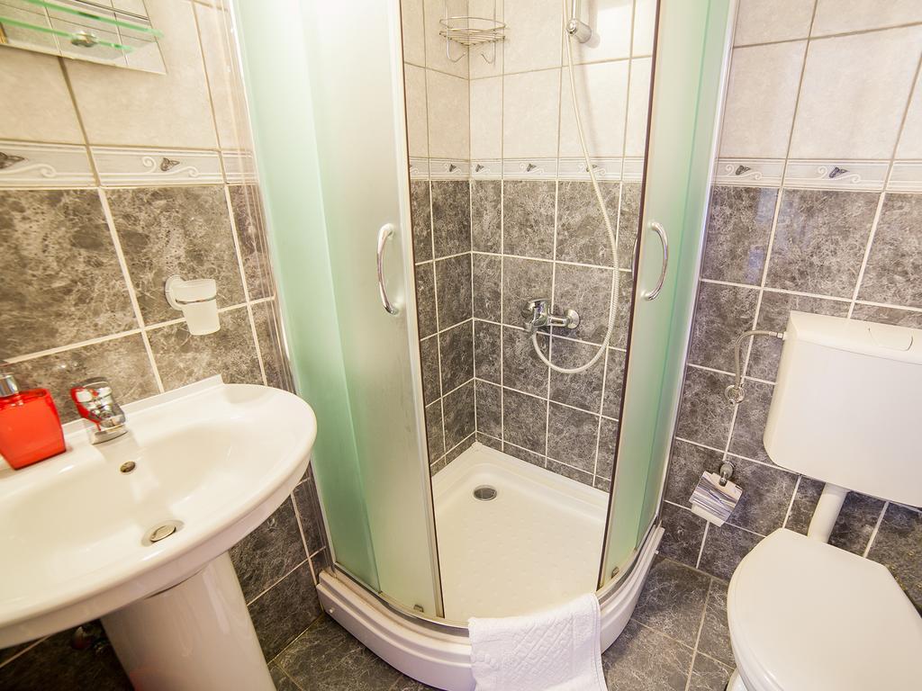 Apartments Viktorija Петровац Номер фото