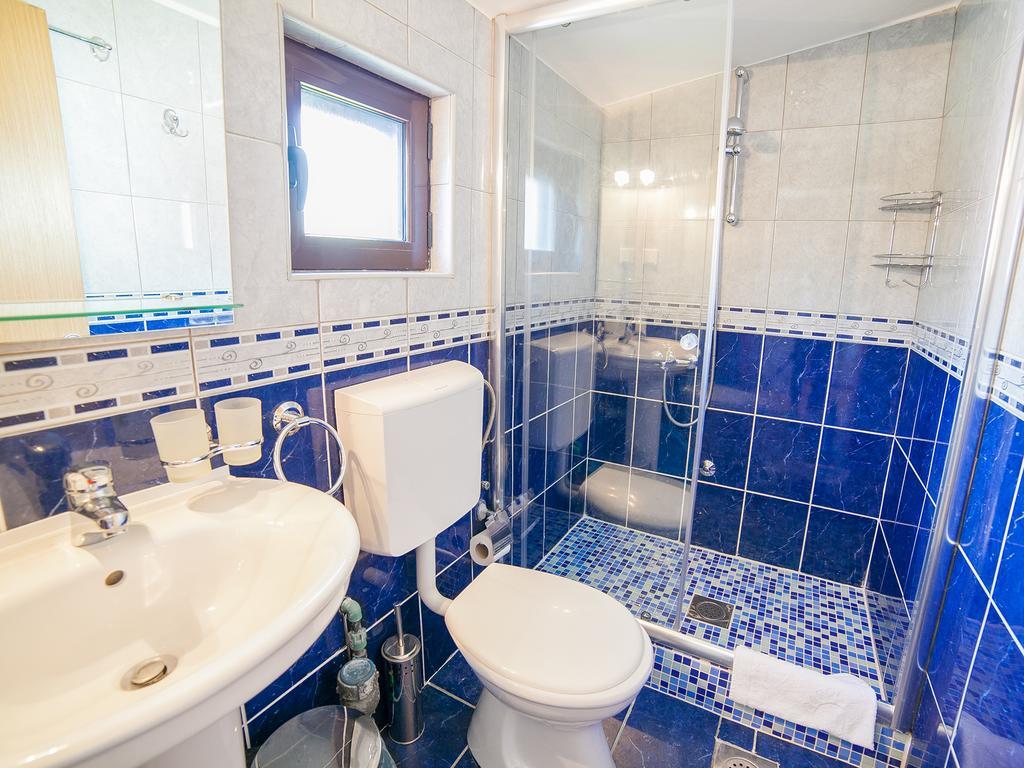 Apartments Viktorija Петровац Номер фото
