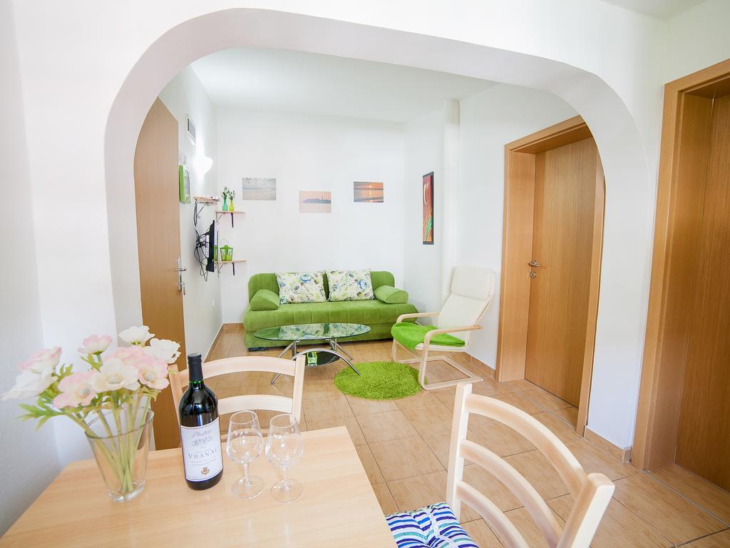 Apartments Viktorija Петровац Номер фото