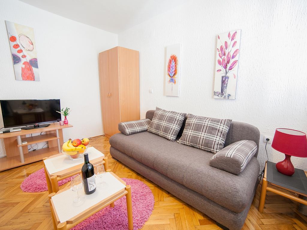 Apartments Viktorija Петровац Номер фото